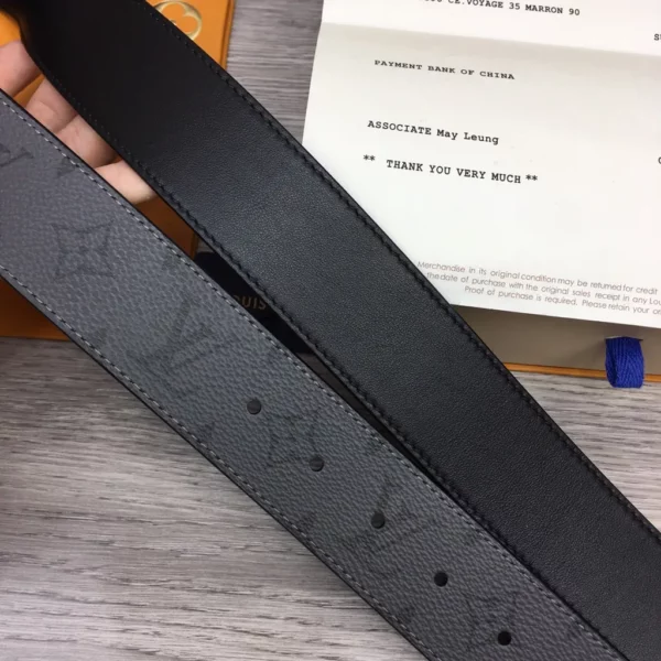 Louis Vuitton belt