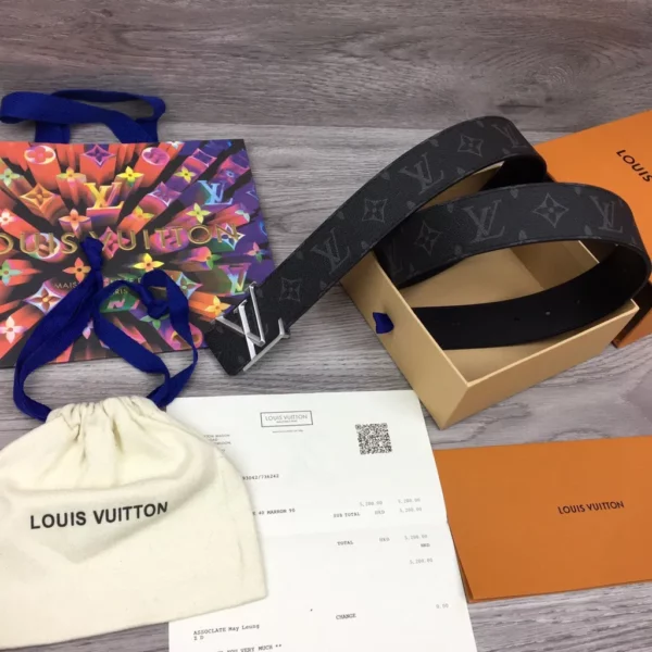 Louis Vuitton belt