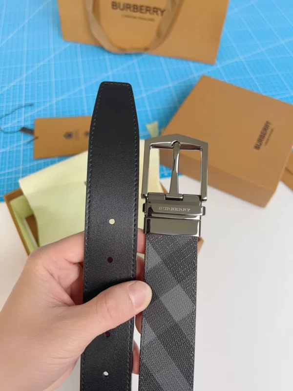 Burberry belt