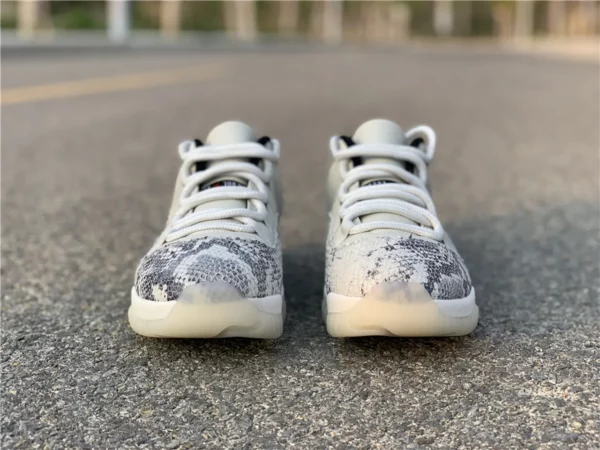 Air Jordan 11 Low SE Snakeskin - 2019-04-11 - Replica shoes