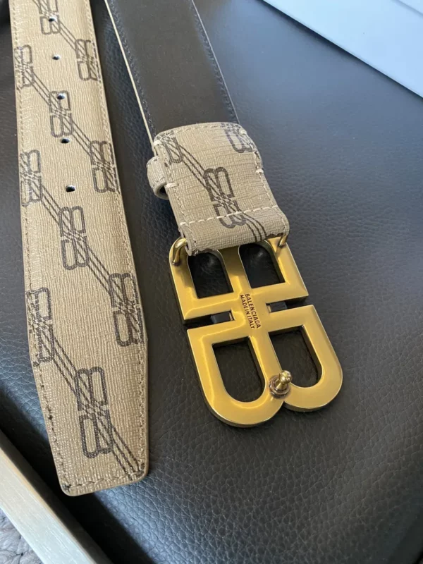 Balenciaga belt