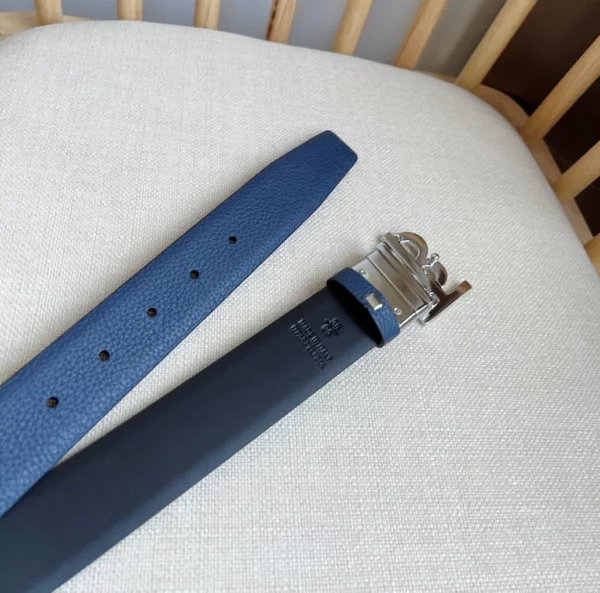 Burberry belt