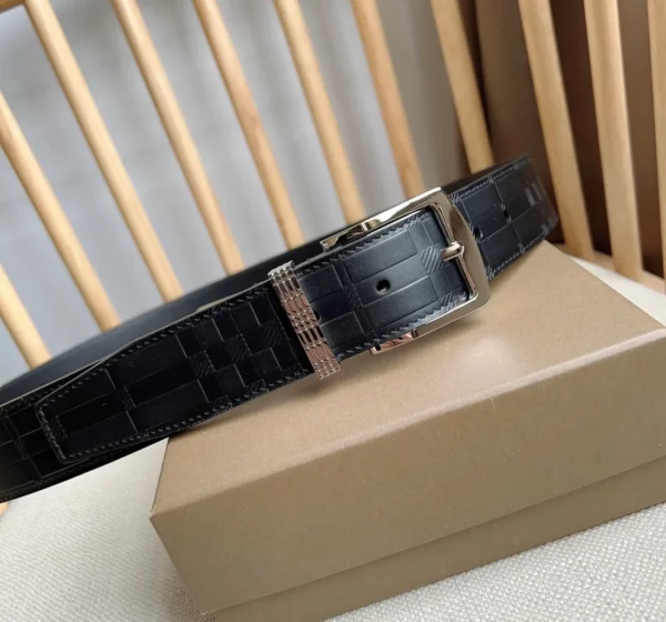 Burberry belt