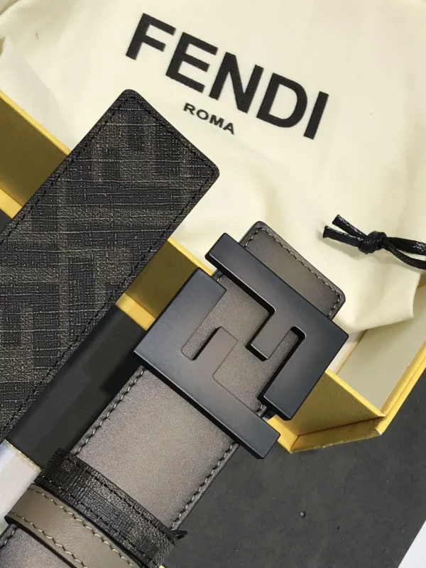 Fendi belt