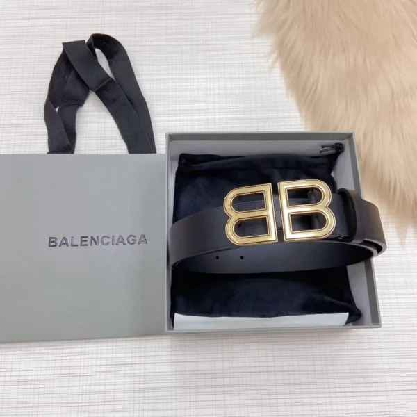 Balenciaga belt