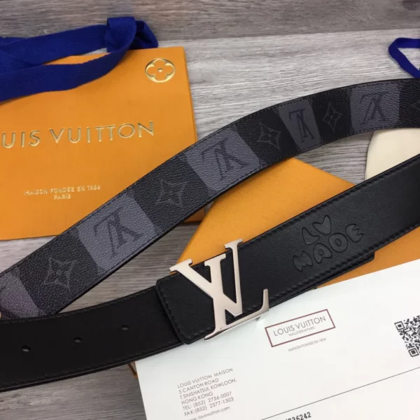 Louis Vuitton belt