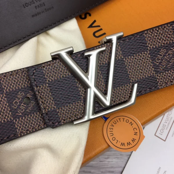 Louis Vuitton belt