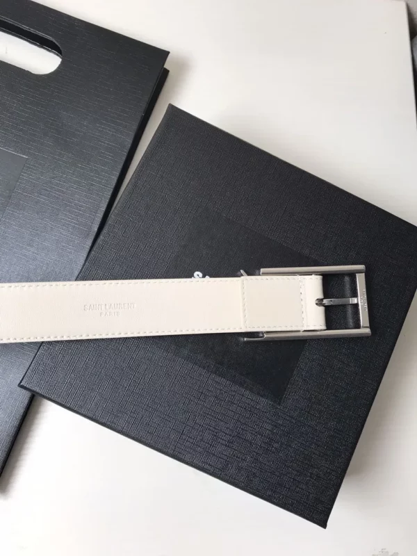 Saint Laurent belt