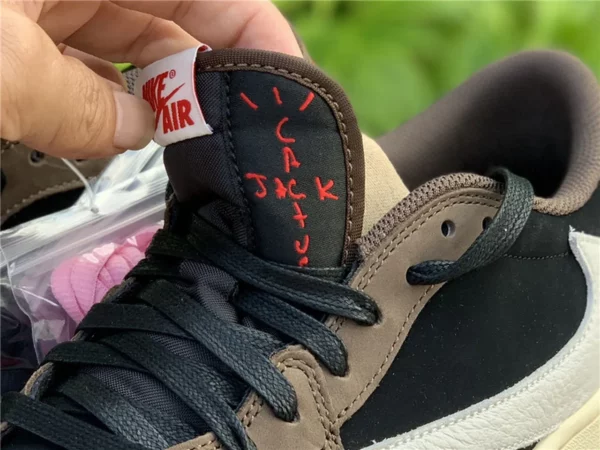 Travis Scott x Air Jordan 1 High OG - 2019-07-28 - Replica shoes