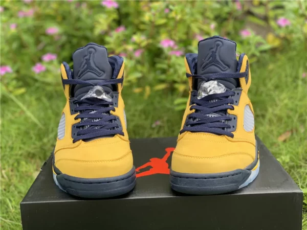 Air Jordan 5 SP Michigan - 2019-07-02 - Replica shoes