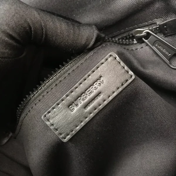 Burberry bag - replica bags