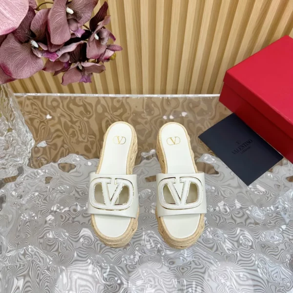 Valentino shoes - Reps shoes