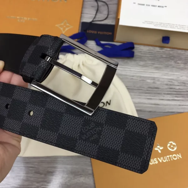 Louis Vuitton belt