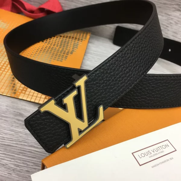 Louis Vuitton belt