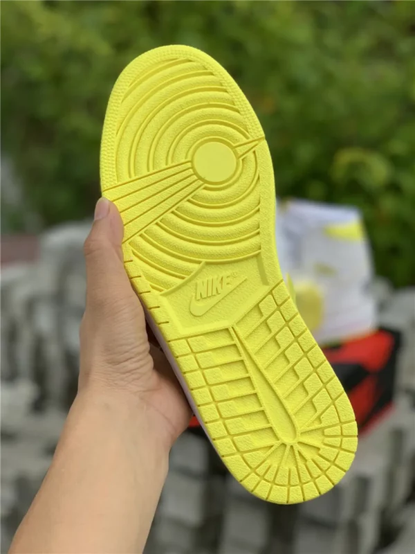 Air Jordan 1 First Class Flight - 2019-08-26 - Replica shoes