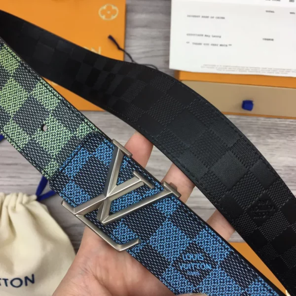 Louis Vuitton belt