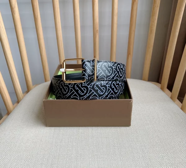 Burberry belt