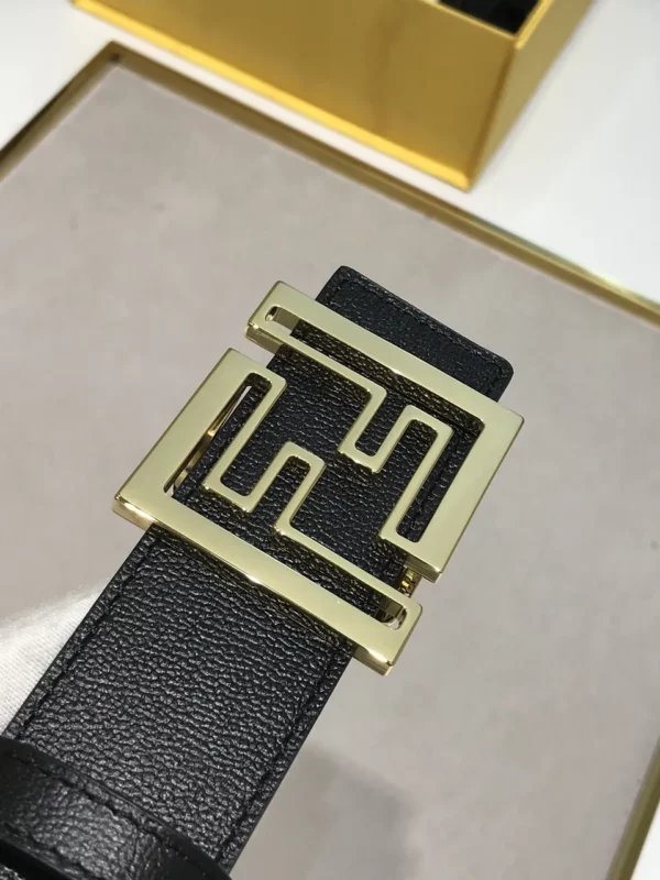 Fendi belt