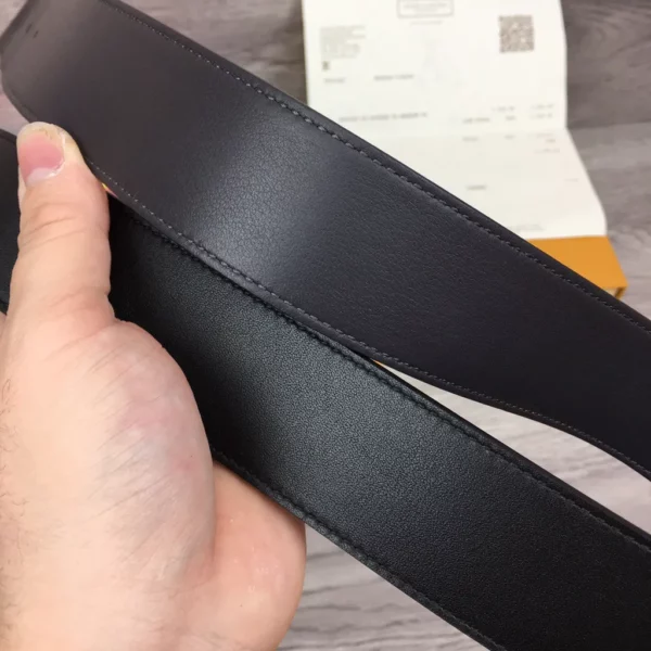 Louis Vuitton belt