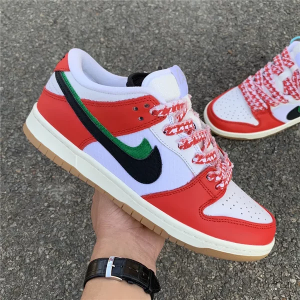 Frame Skate x Nike SB Dunk Low Habibi - Replica shoes