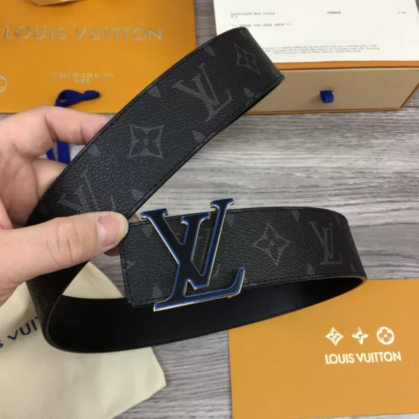 Louis Vuitton belt