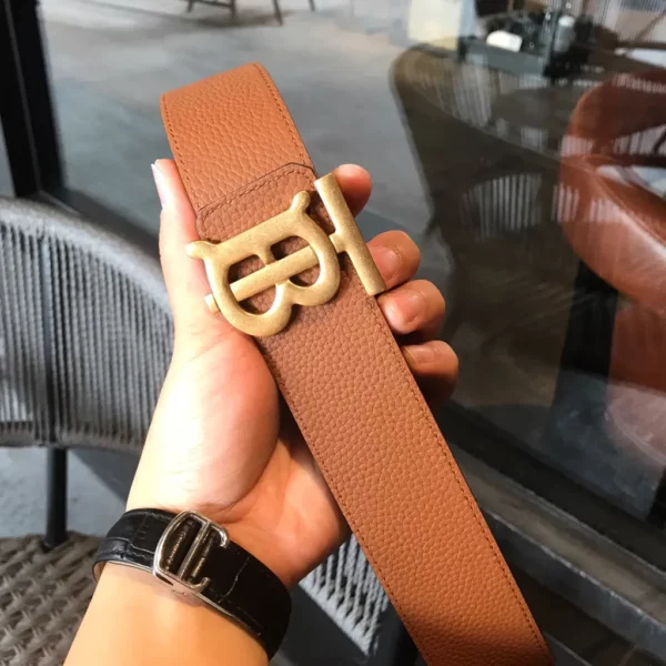 Burberry belt