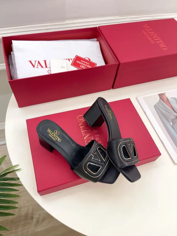 Valentino shoes - Reps shoes