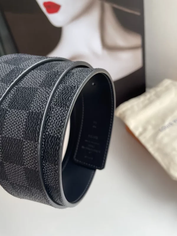 Louis Vuitton belt