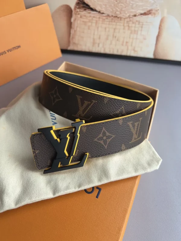 Louis Vuitton belt