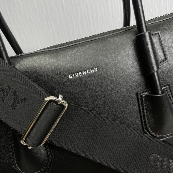 Givenchy bag - rep bags