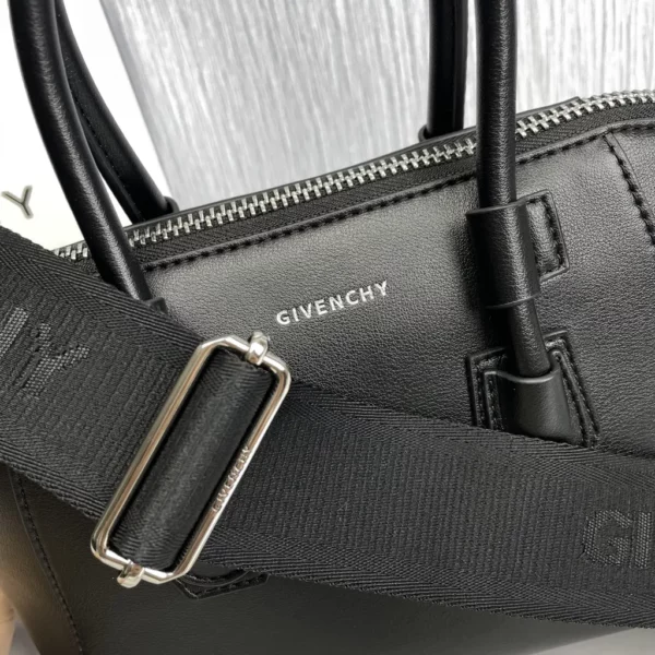 Givenchy bag - rep bags