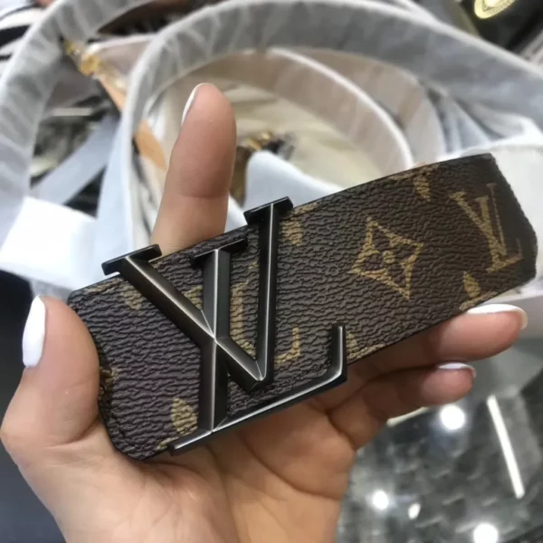 Louis Vuitton belt