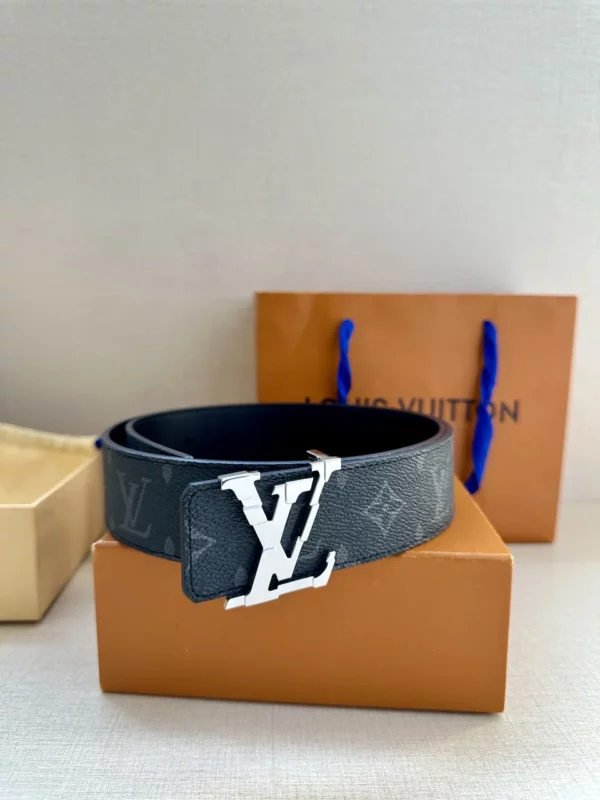 Louis Vuitton belt