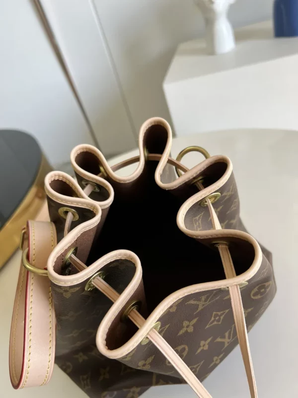 Louis Vuitton bag - louis vuitton replica bags