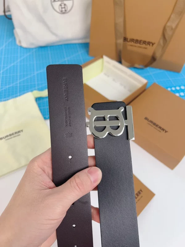 Burberry belt