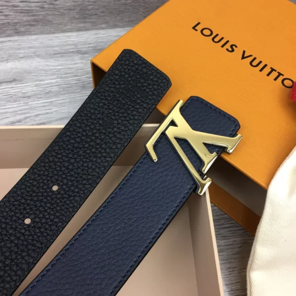 Louis Vuitton belt