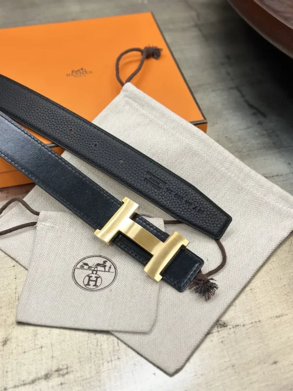 Hermes belt