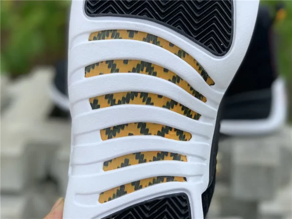 Air Jordan 12Reverse Taxi - 2019-09-16 - Replica shoes