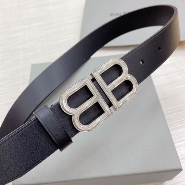 Balenciaga belt