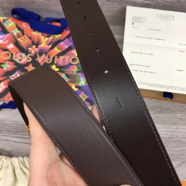 Louis Vuitton belt