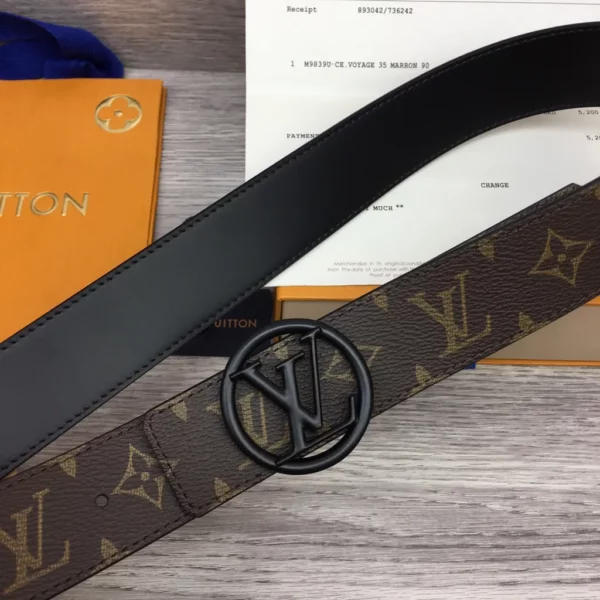 Louis Vuitton belt