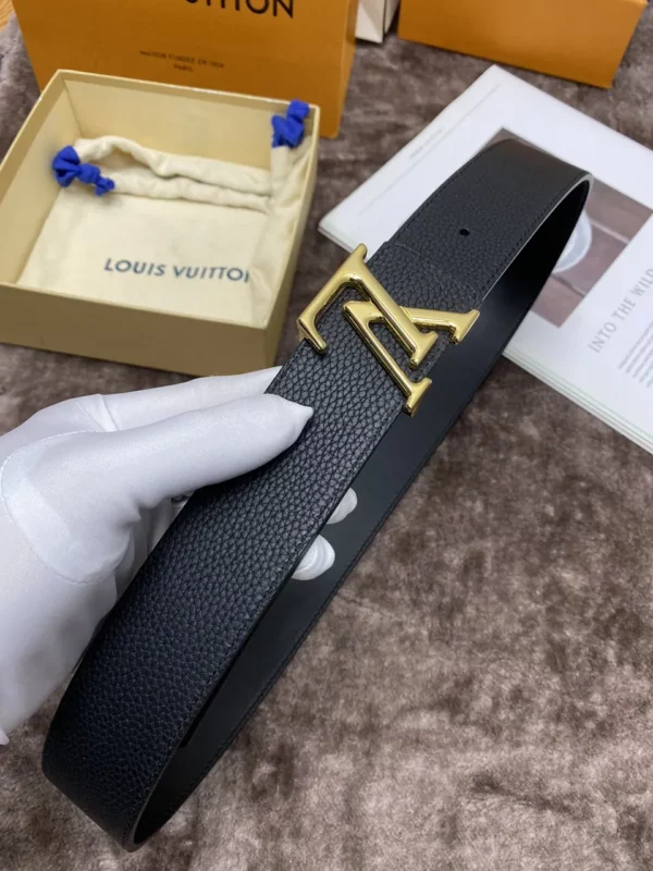 Louis Vuitton belt