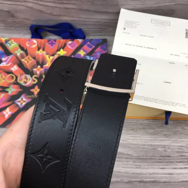 Louis Vuitton belt