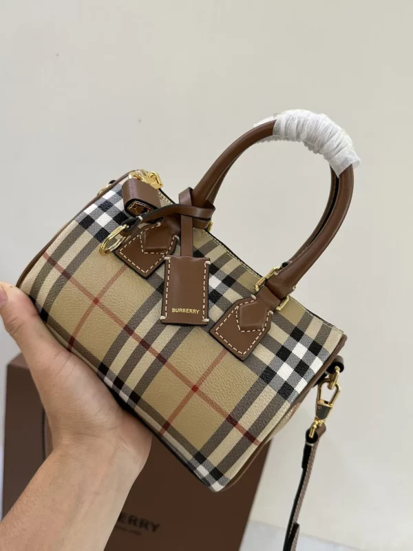 Burberry bag - replica bags