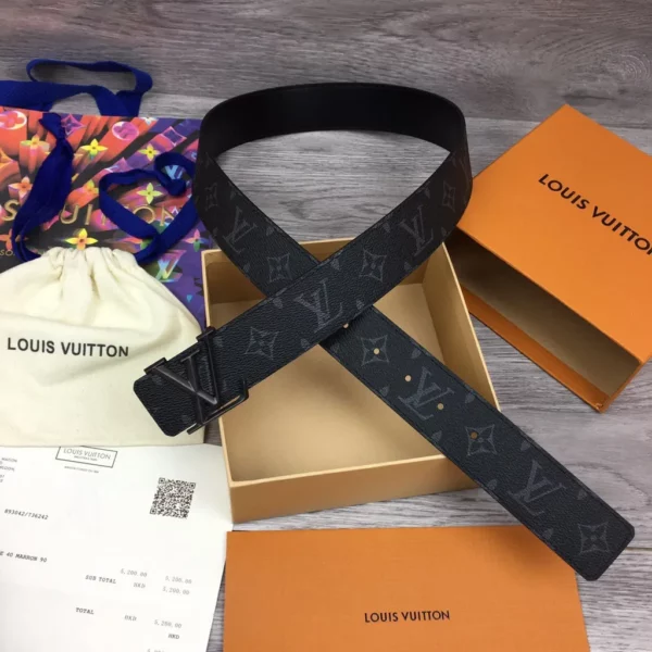 Louis Vuitton belt