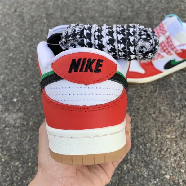 Frame Skate x Nike SB Dunk Low Habibi - Replica shoes