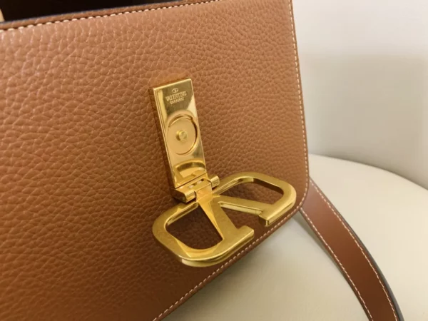 Valentino bag - replica bags