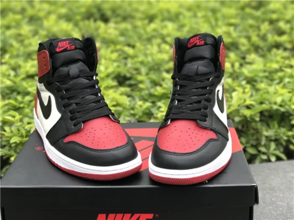 Air Jordan 1Bred Toe 2018 - 2017-12-17 - Replica shoes