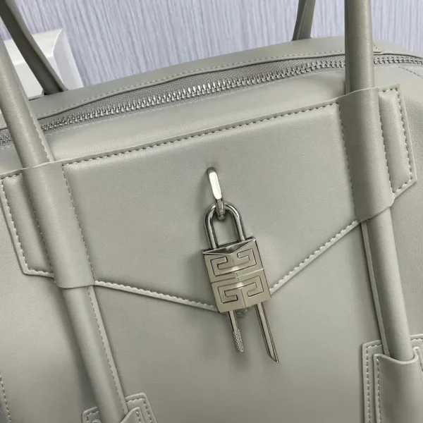 Givenchy bag - replica bags