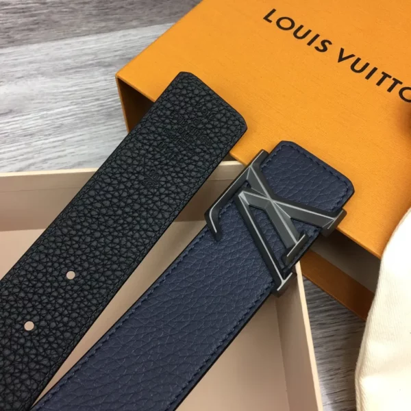 Louis Vuitton belt